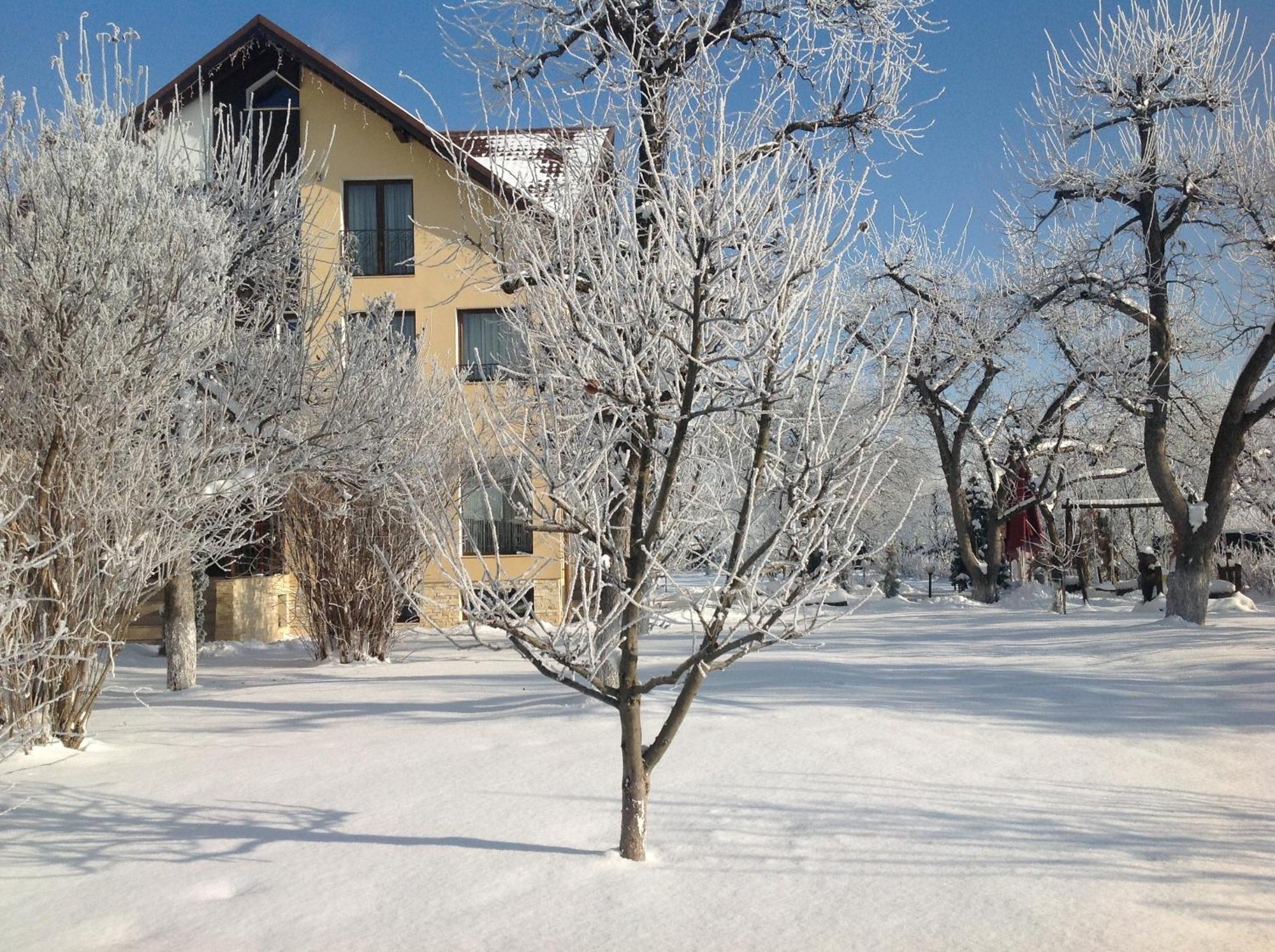Stupina Hotel Brasov Exterior photo